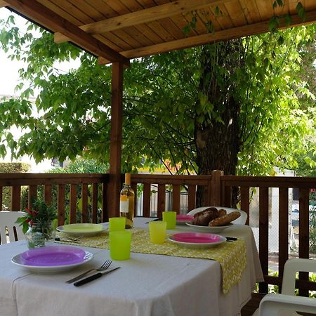 Happy Camp Mobile Homes In Camping Amadria Park Camping Trogir セゲット・ヴラニツァ エクステリア 写真