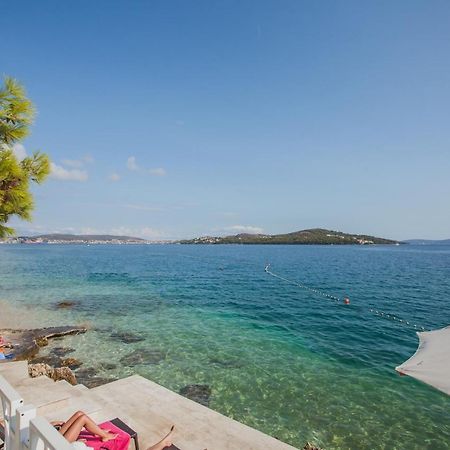 Happy Camp Mobile Homes In Camping Amadria Park Camping Trogir セゲット・ヴラニツァ エクステリア 写真