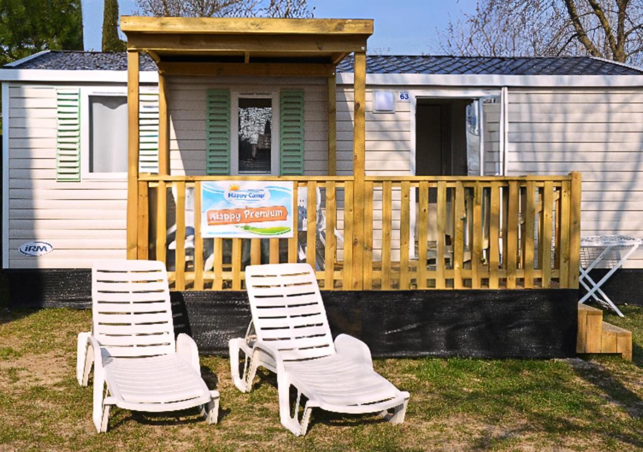 Happy Camp Mobile Homes In Camping Amadria Park Camping Trogir セゲット・ヴラニツァ エクステリア 写真