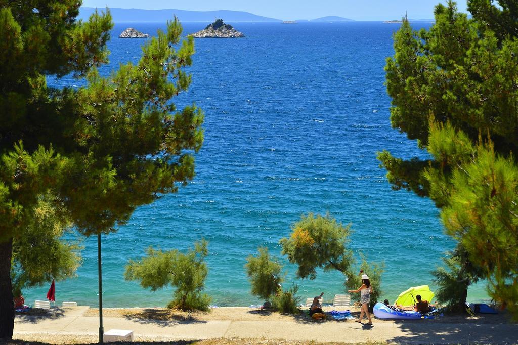 Happy Camp Mobile Homes In Camping Amadria Park Camping Trogir セゲット・ヴラニツァ エクステリア 写真