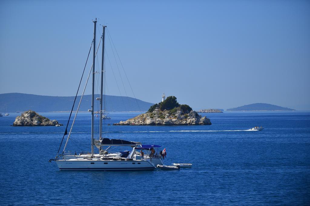 Happy Camp Mobile Homes In Camping Amadria Park Camping Trogir セゲット・ヴラニツァ エクステリア 写真