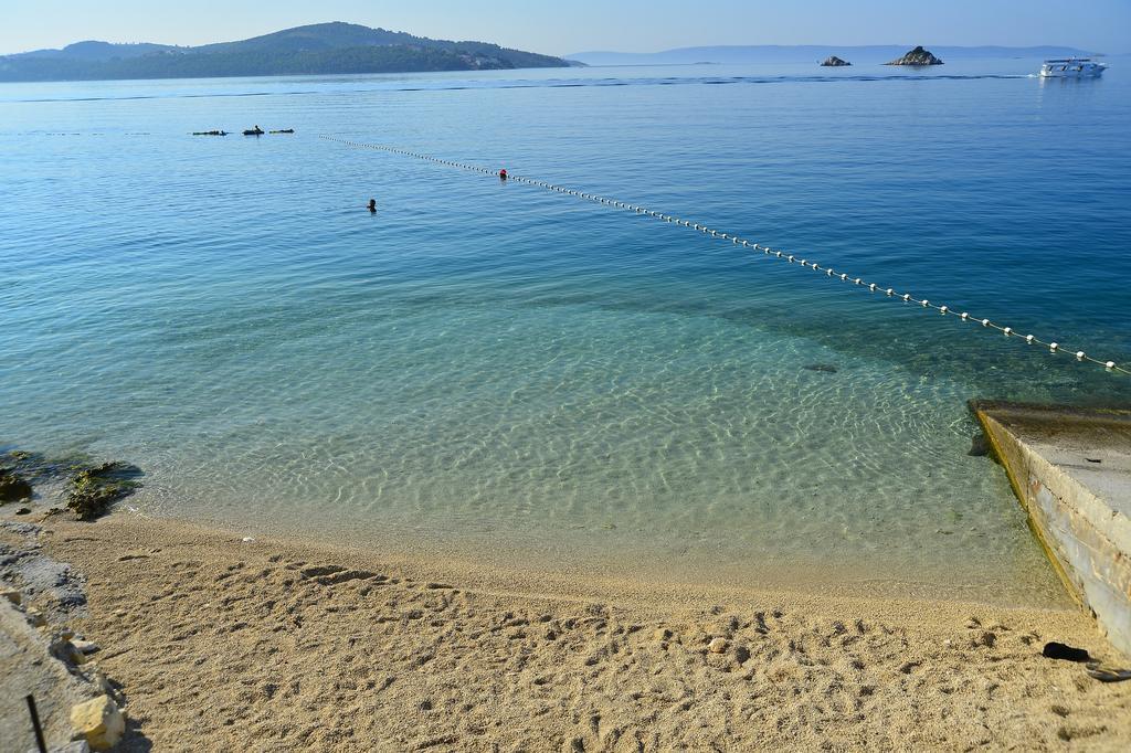Happy Camp Mobile Homes In Camping Amadria Park Camping Trogir セゲット・ヴラニツァ エクステリア 写真