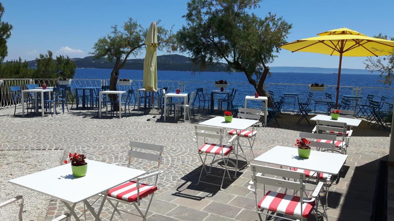 Happy Camp Mobile Homes In Camping Amadria Park Camping Trogir セゲット・ヴラニツァ エクステリア 写真